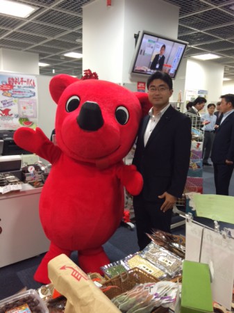 千葉県が誇るゆるキャラ「チーバくん」。まだまだ知名度が低いため、しっかりとPRして、千葉県ブランドを売り出していかなければいけませんね。